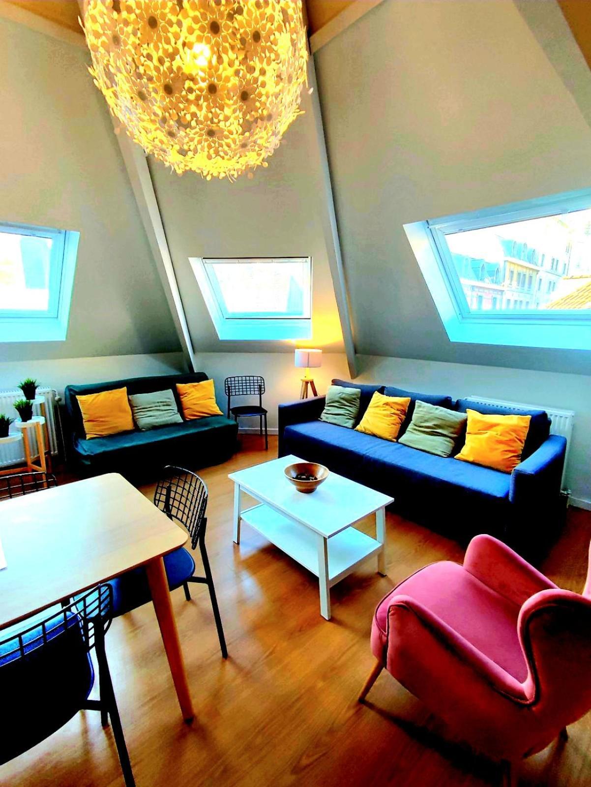 Three-Bedroom Apartment,1358085575:JPEG