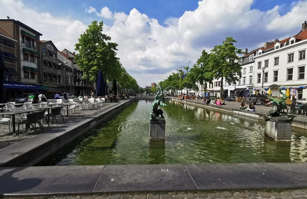 Exclusive Two-Level Apartment With Private Terrace On The Canal Brussels-1