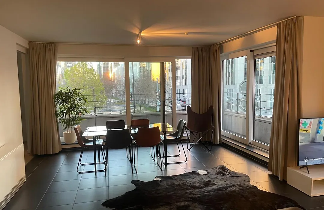Apartment In Heart Of Brussel City With Balcony View-1
