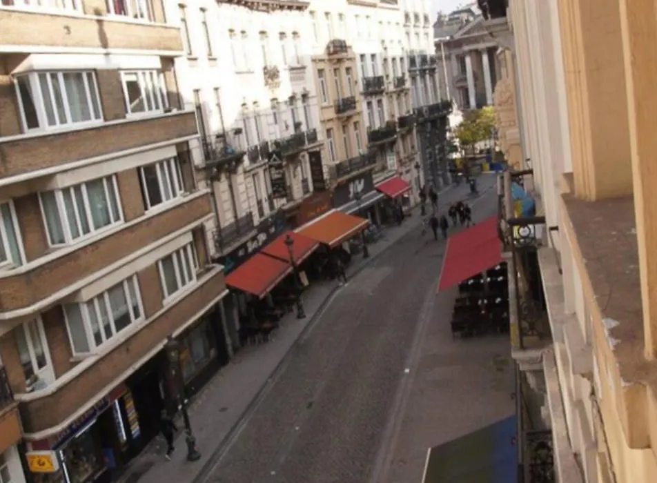 Heart Of Brussels Escape, Steps From Bourse-1