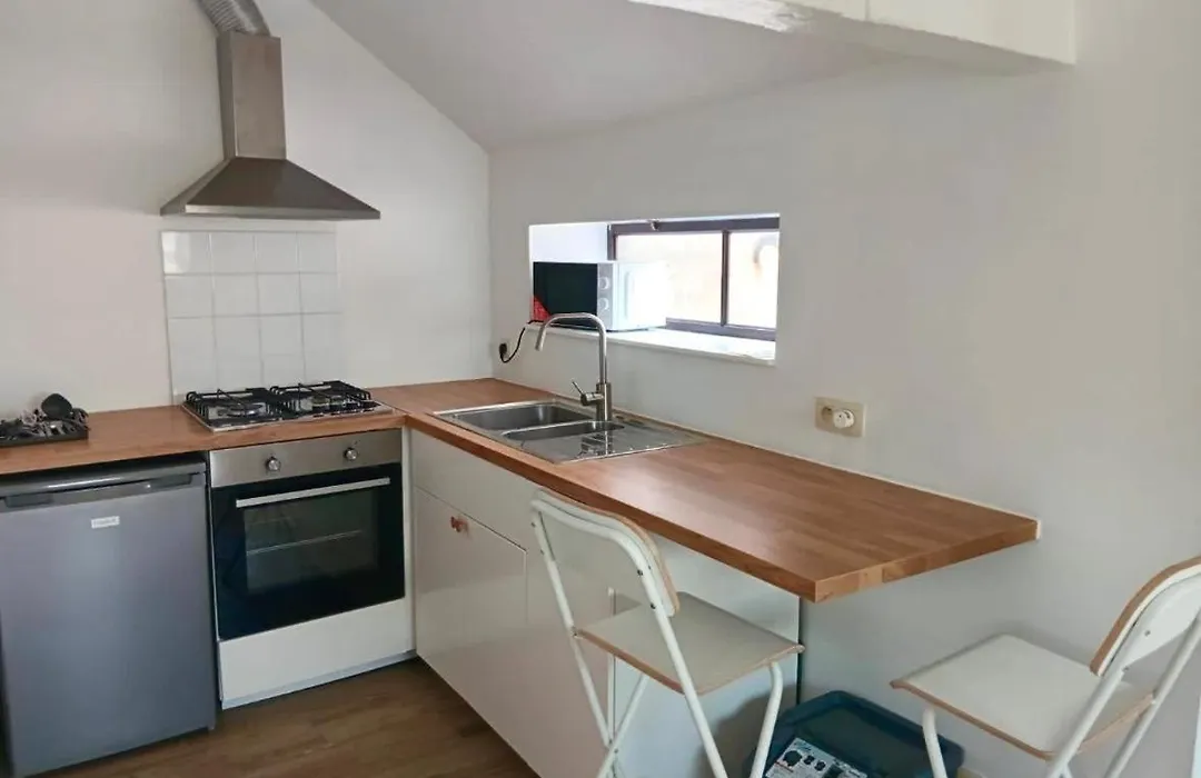 Grandplace Suites-1
