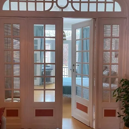 Appartement De Charme Dans Maison De Maitre Bruxelloise-3