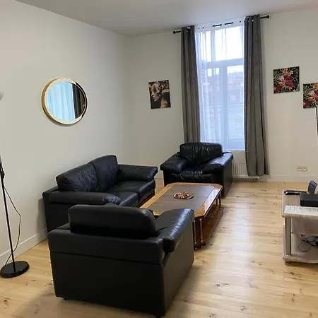 Modern Apartment Third Floor-3