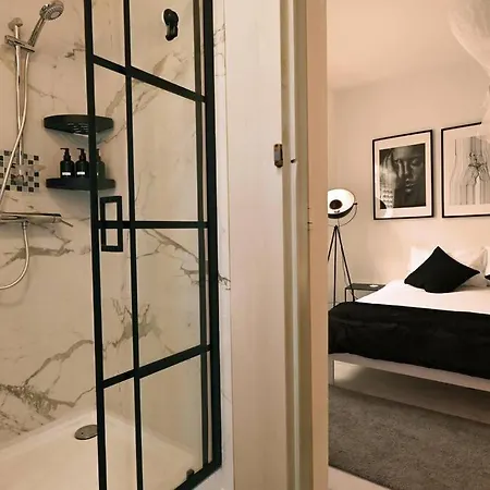 Stylish Duplex In The Heart Of Brussels Centre-3