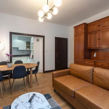Fish Market Apartments-3