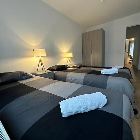 Furnished 2 Bedroom Apartment In City Center-2