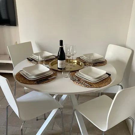 Appartement lumineux dans un quartier animé-2