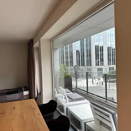 3 Bedroom Apartment In City Center With Balcony View-2