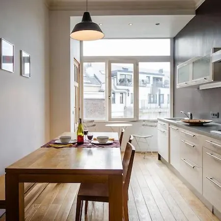 Grand appartement d'artiste cosy et proche de tout-3