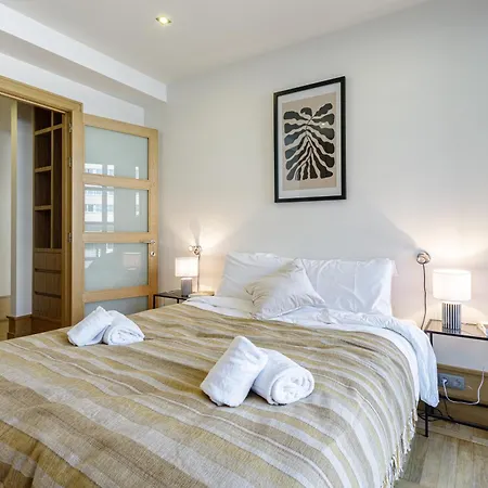 Couronne Apartments-3