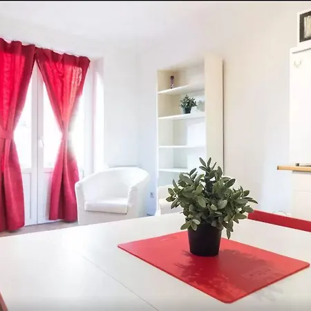 Cool Central Apartment-2