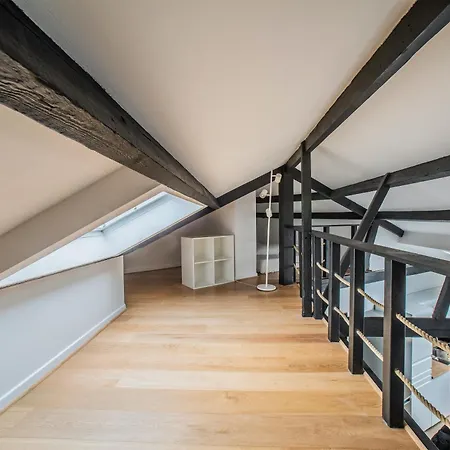 Smartflats - Central Brussels-3