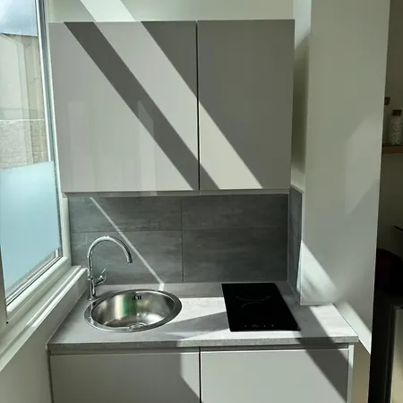 Superbe appartement une chambre-2