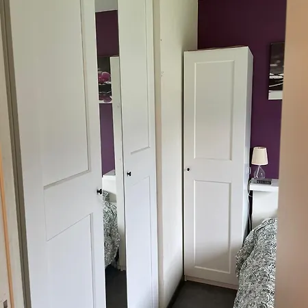 One Bedroom Fully Equipped Apartment With Terrace-2