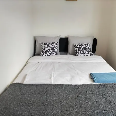 New Cozy Apartments In Porte De Hal-3