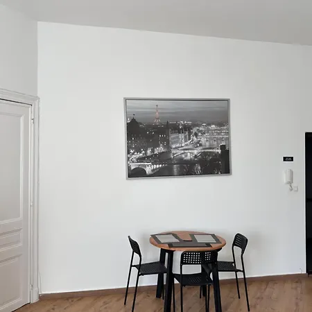 Studio Nahida-3