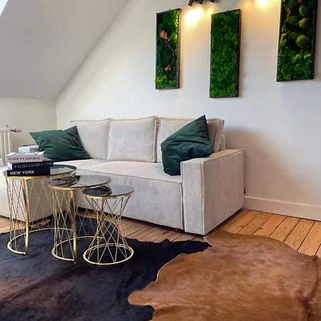 Attic European Quarter-2