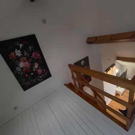 Attic European Quarter-3
