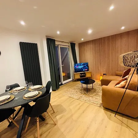 Cozy Flat-2