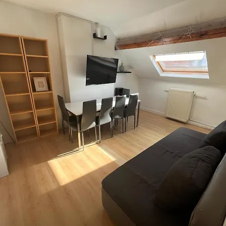 European District Apartment Thirteen-2