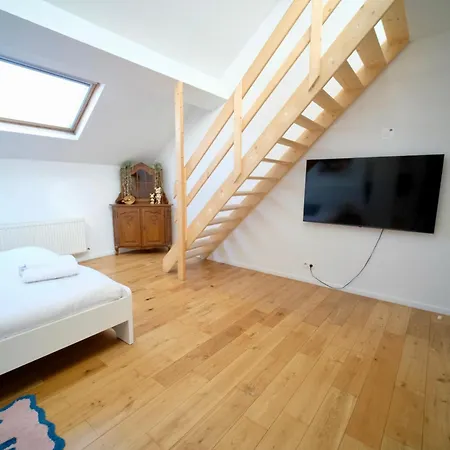 Easy Stay - City Center-3