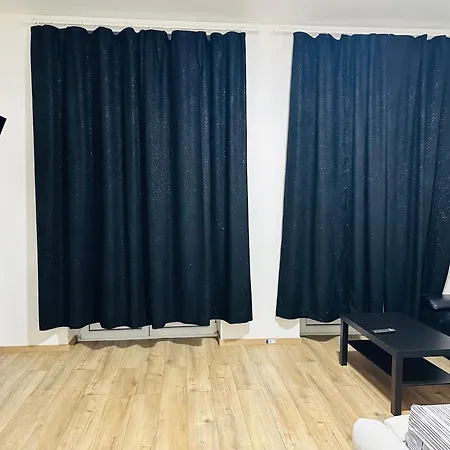 Sweet Apartment With Belcon-2