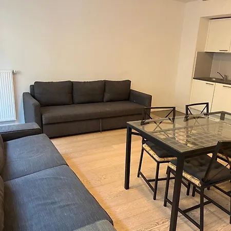 Brussels European Flat-3