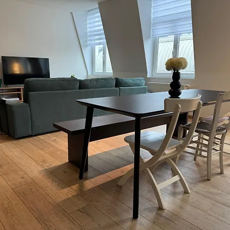 Spacious And Design Loft-2