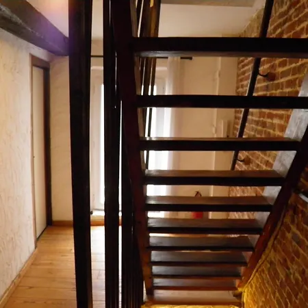 Charming Duplex In Historic Brussels-3