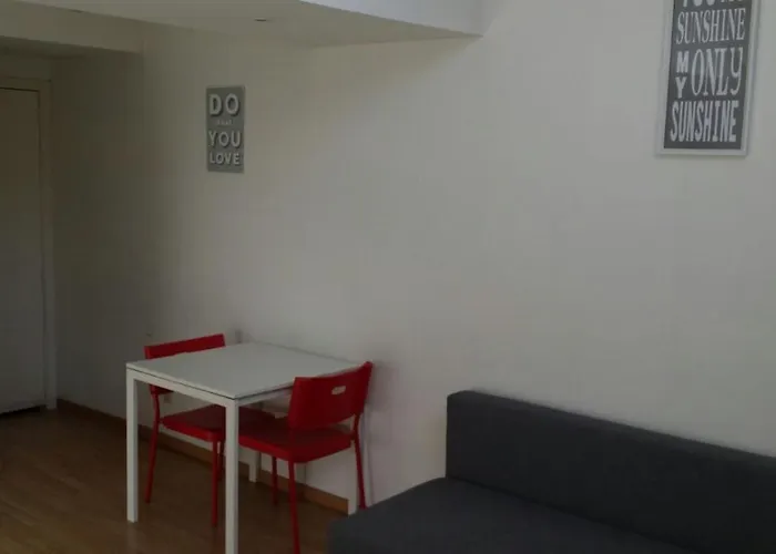 Central Duplex Sleeps 4 Bruxelles