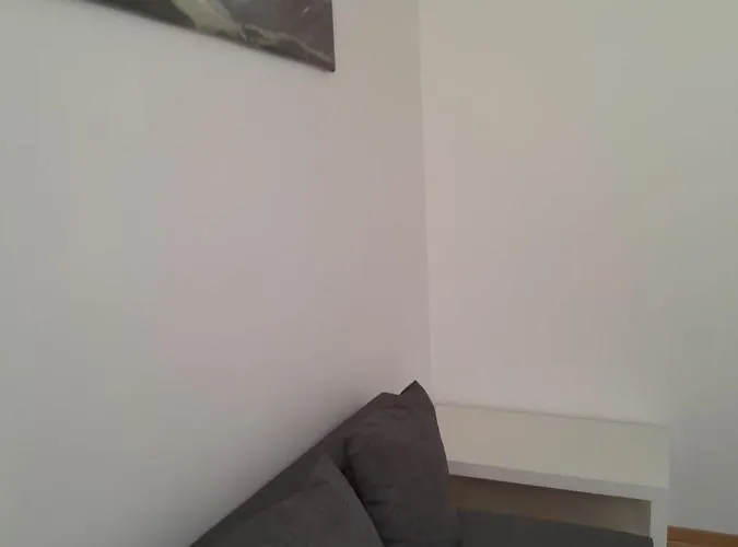 1 Bedroom Studio Sleeps 4 Bruselas