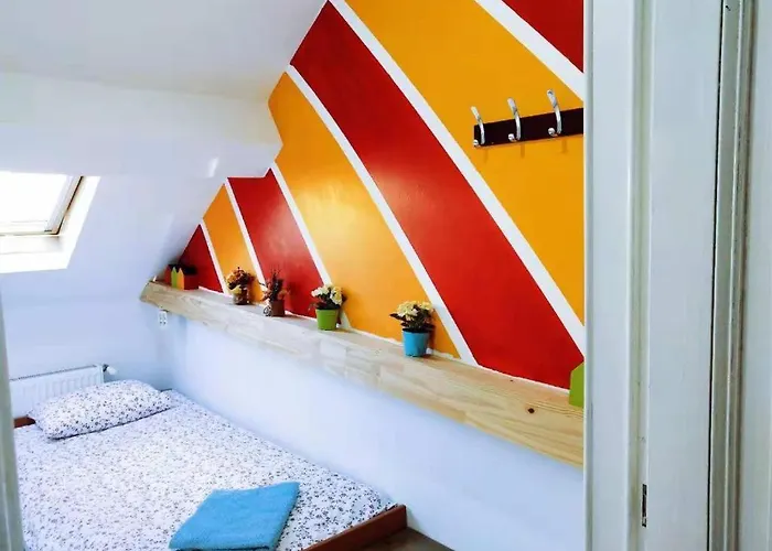 Cozy Rooms With Share The Bathroom And Kitchen Bruxelles