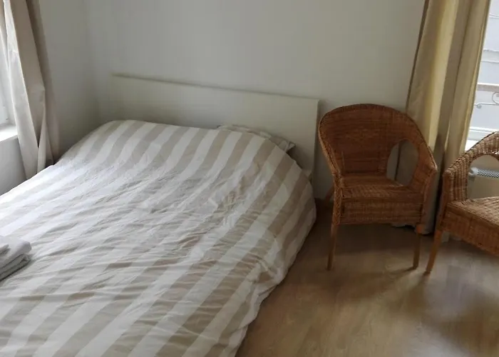 Central Studio Close To Grand Place For 2 Bruxelles