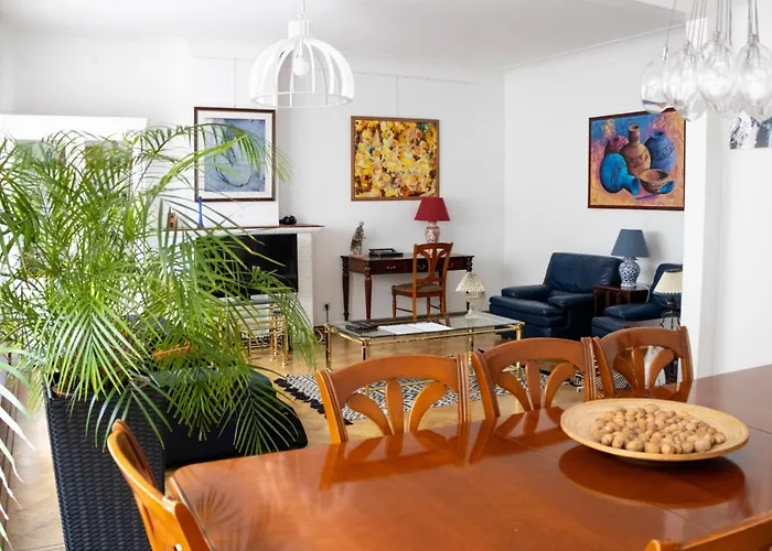 Elegance ,Space & Luxury In Bruxelles