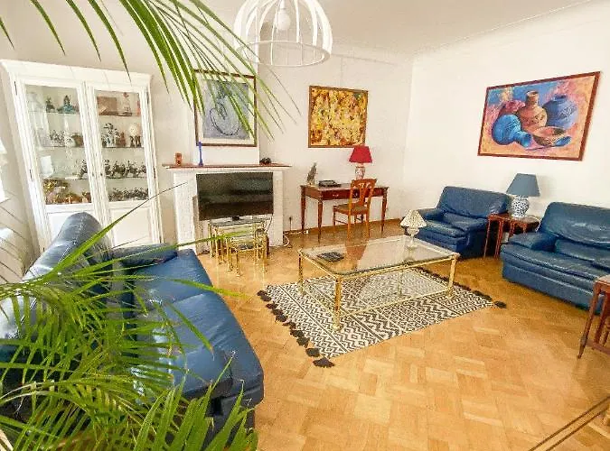 Elegance ,Space & Luxury In Bruxelles