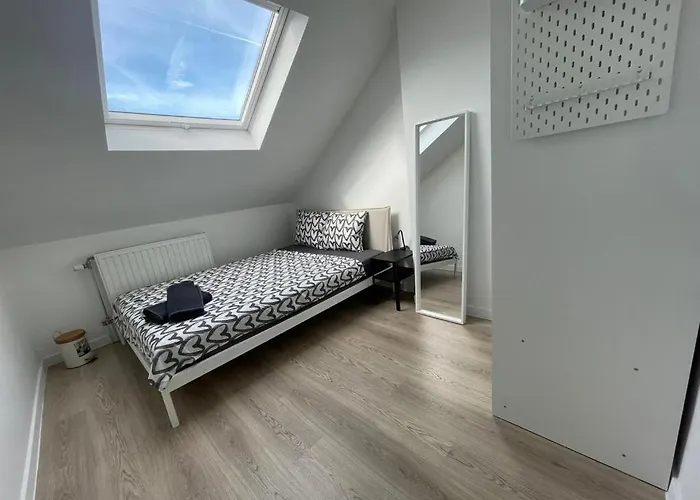 Schaerbeek Room 2 Bruxelles
