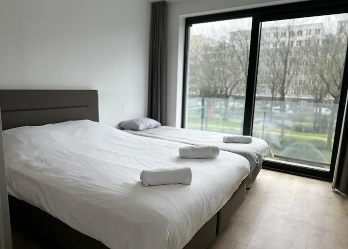 Furnished 2 Bedroom Apartment In City Center Bruxelles