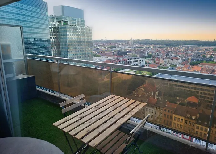 Studio avec vue panoramique et parking gratuit Bruxelles