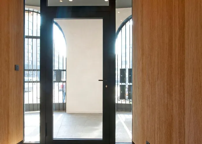 Modern Central 1BR Suite - 90 sqm Bruxelles