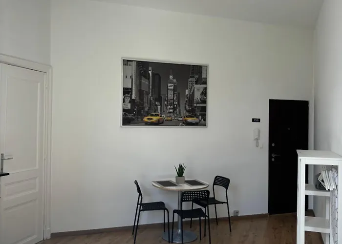 Studio Issa Bruxelles