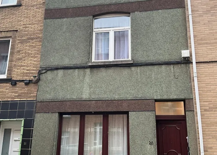 Appartement avec terrasse privée et garage rez de chaussée lumineux Bruxelles