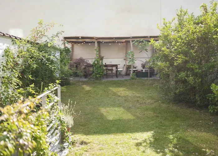 Cozy Room With Garden Bruxelles