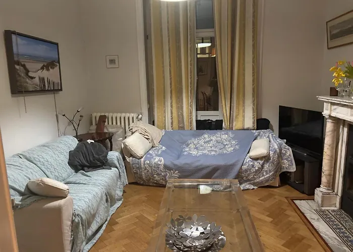 Stay in maison de metre in Etterbeek Bruxelles