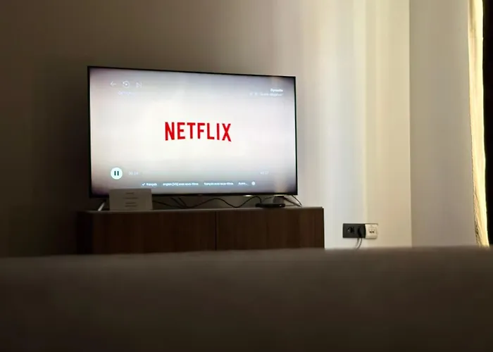 Elegant Central Apartment - Next From Grand Place, Netflix & Comfort Bruxelles