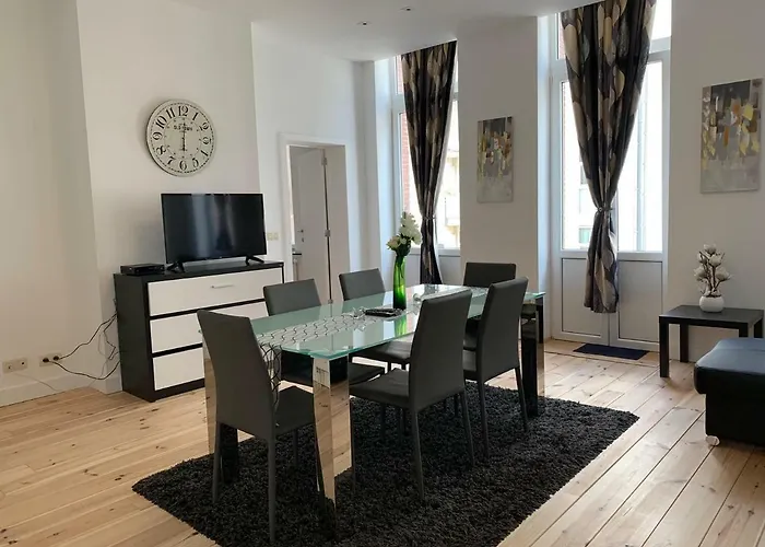 Modern Apartment First Floor Bruxelles